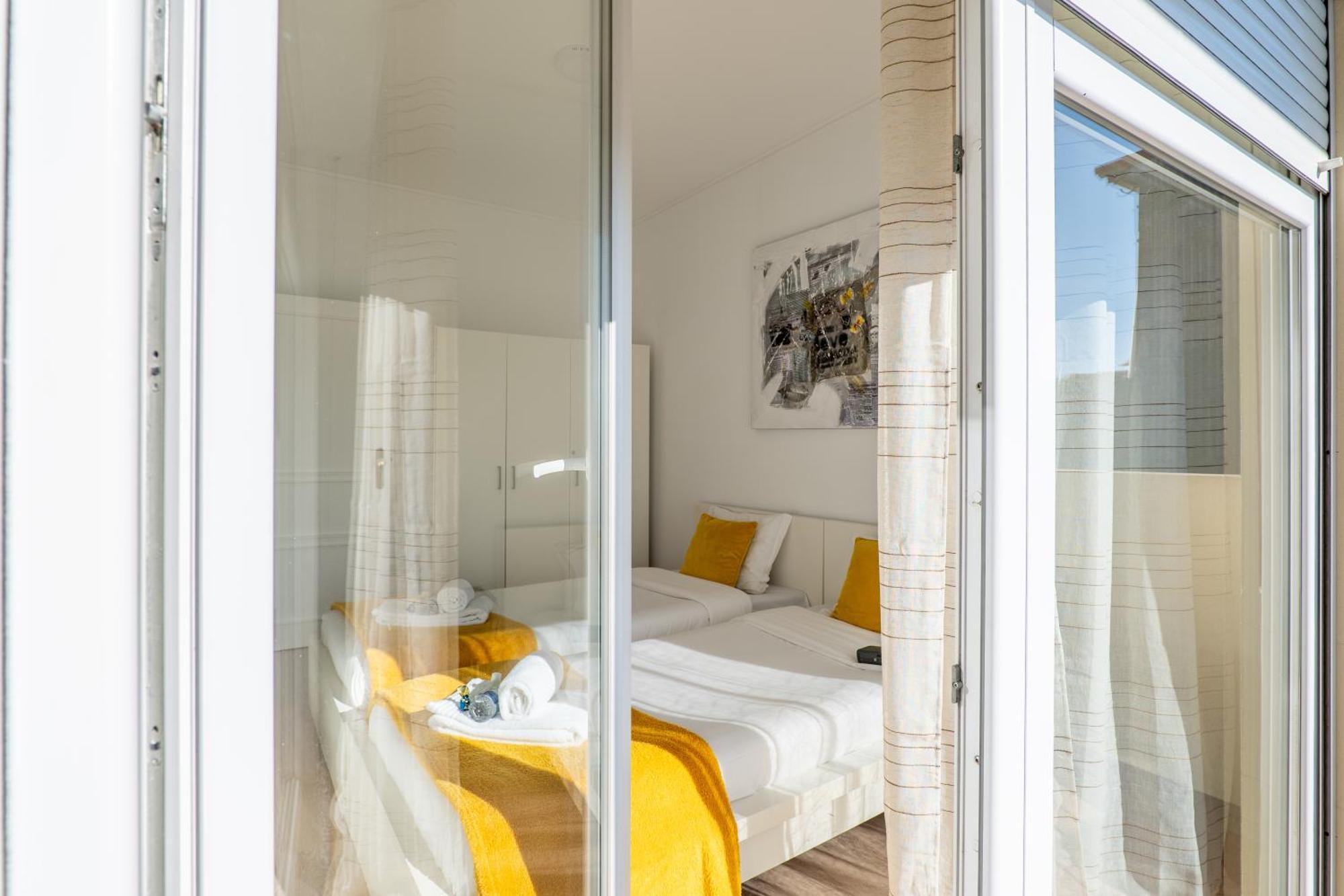 Opo Bolhao Flats By Destiny Houses Porto Exterior photo